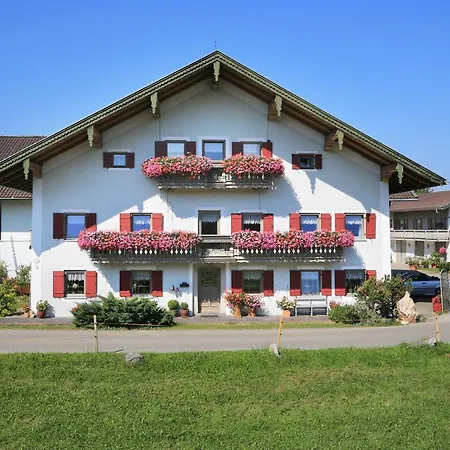 Farm stay Heutauer Hof *