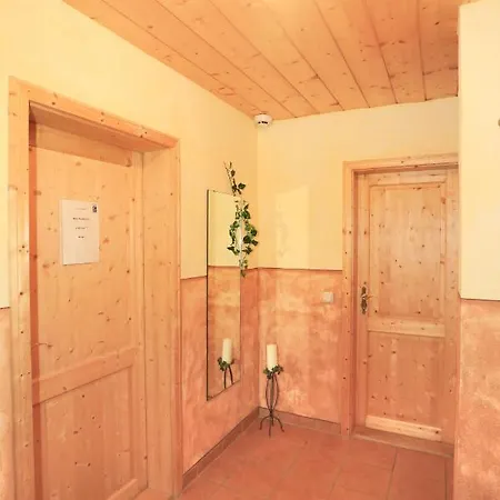 Heutauer Hof Farm stay *