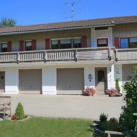 Heutauer Hof *