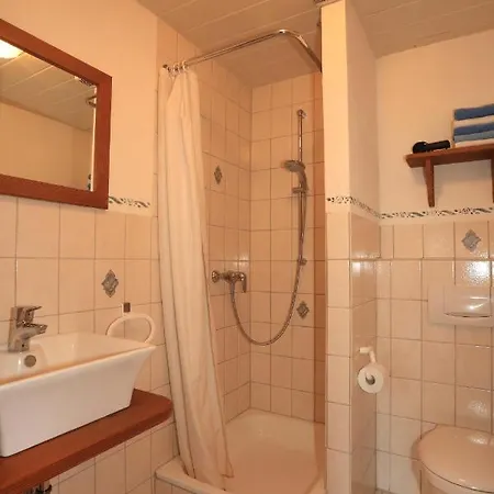 Heutauer Hof Farm stay *