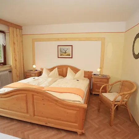 Heutauer Hof Bauernhof Siegsdorf